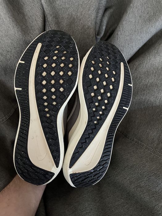 Кросівки NIKE AIR ZOOM WINFLO 44 28 кроссовки найк вінфло бігові
