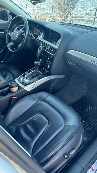 Продам ауди А4 Б 8 Кватро 2014г