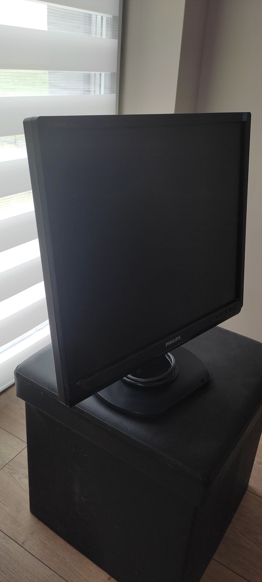 Monitor Phillips HNS9190T 19"