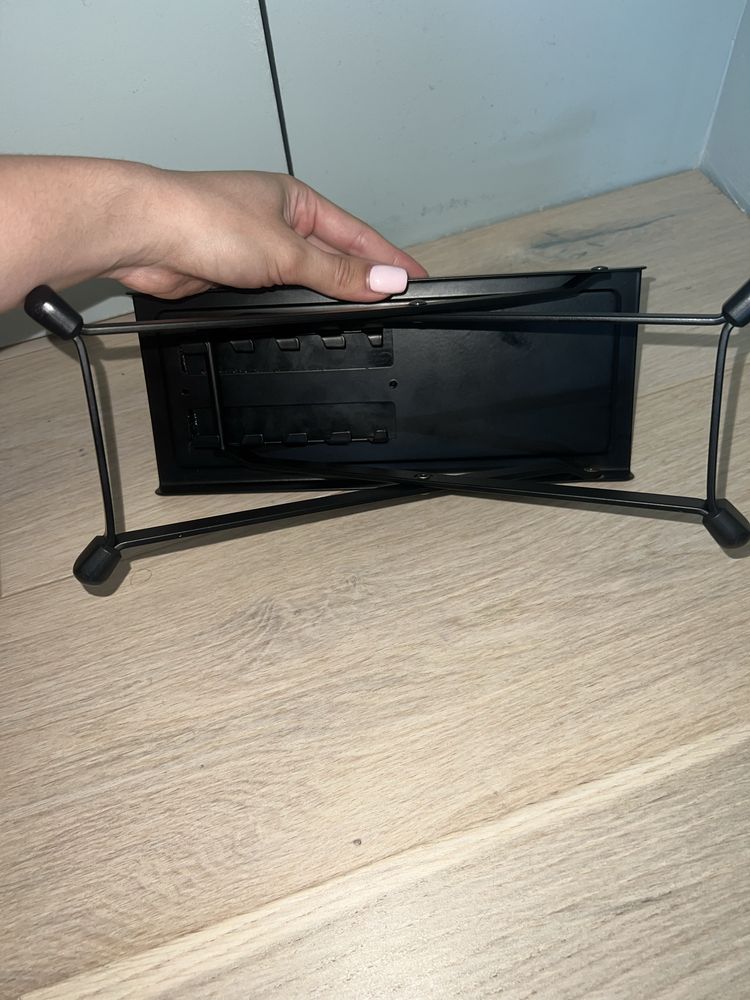 Гитара YAMAHA  C40  + чехол+ подножка +тюнер