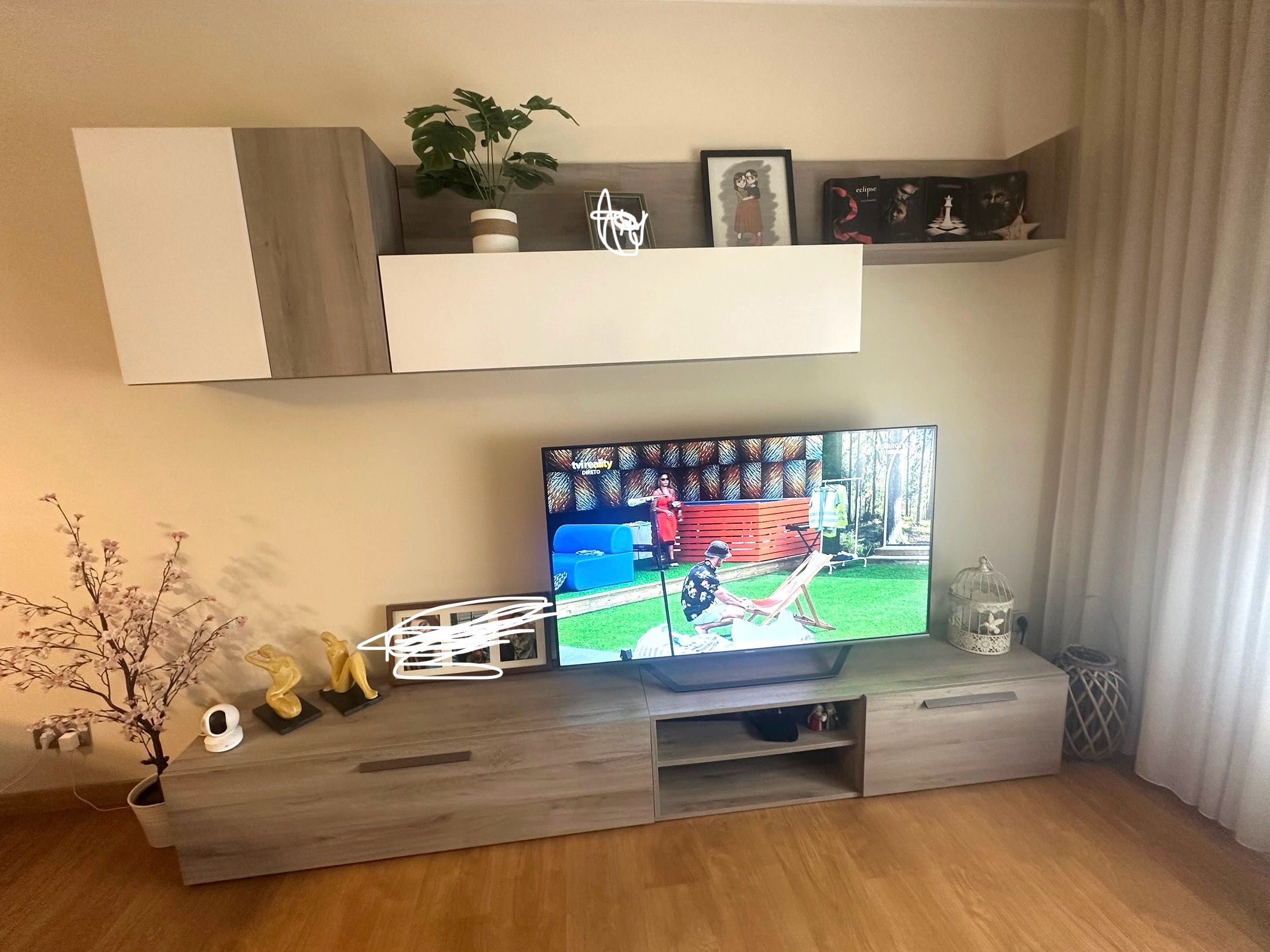 Vendo móvel tv como novo