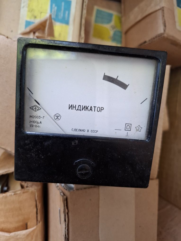Продам приборы Амперметр,вольтметр