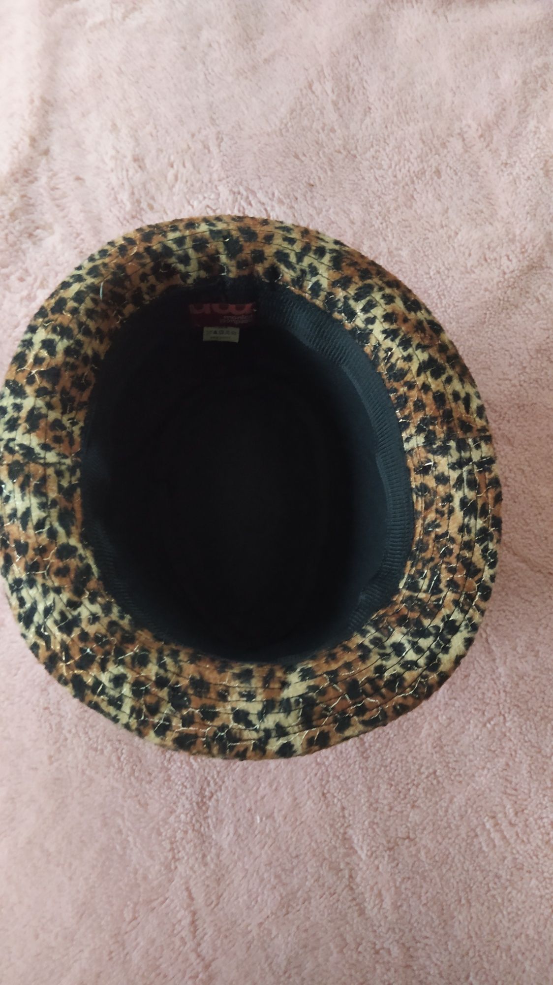 Шляпа леопардовая