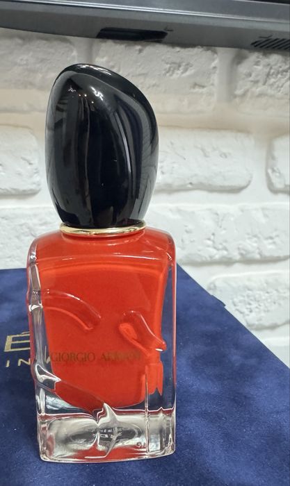 Оригінал Парфумована вода Armani Sì Passione 30 мл