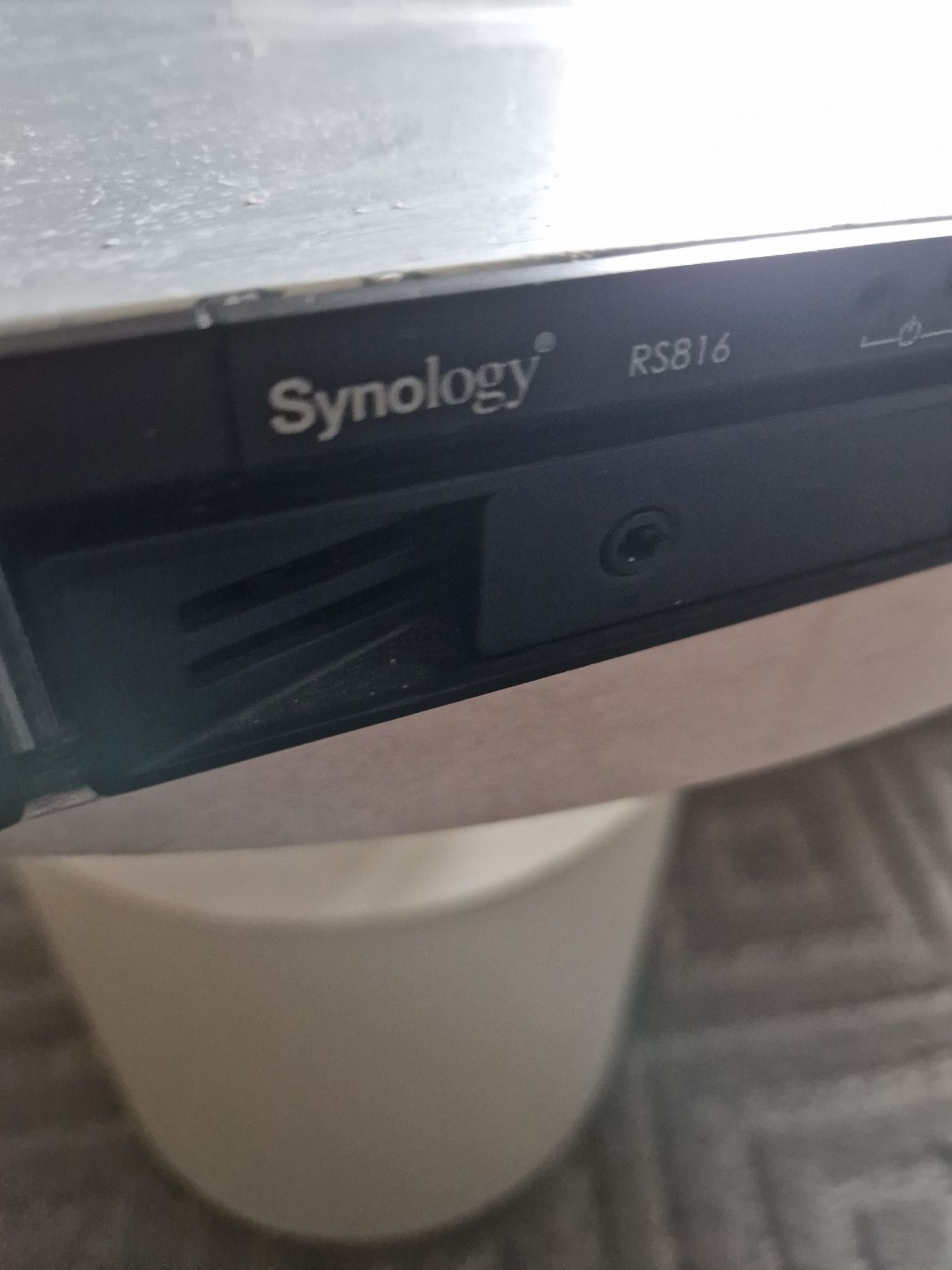 Serwer NAS Synology RS816