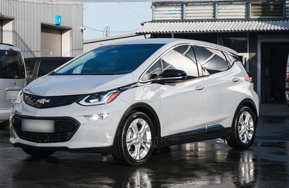 Шевролет Болт модель 2019