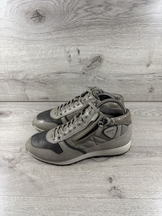 Ecco жіночі ботіночки 39 розмір шкіряні