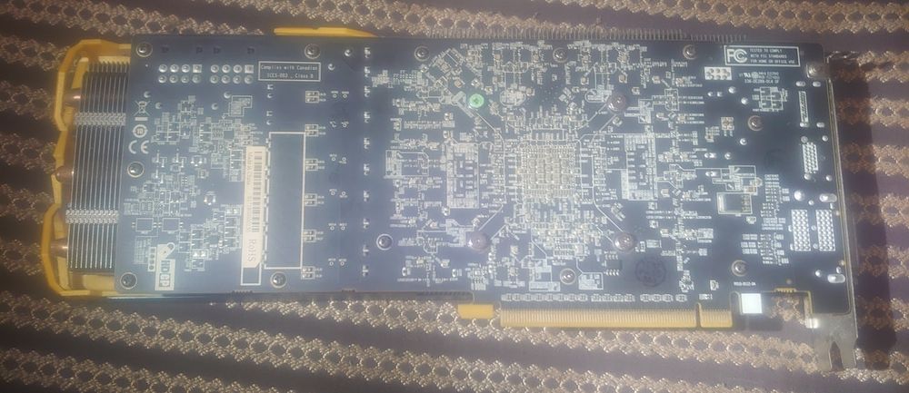 R9 390 8GB Ламборгини - не стартует