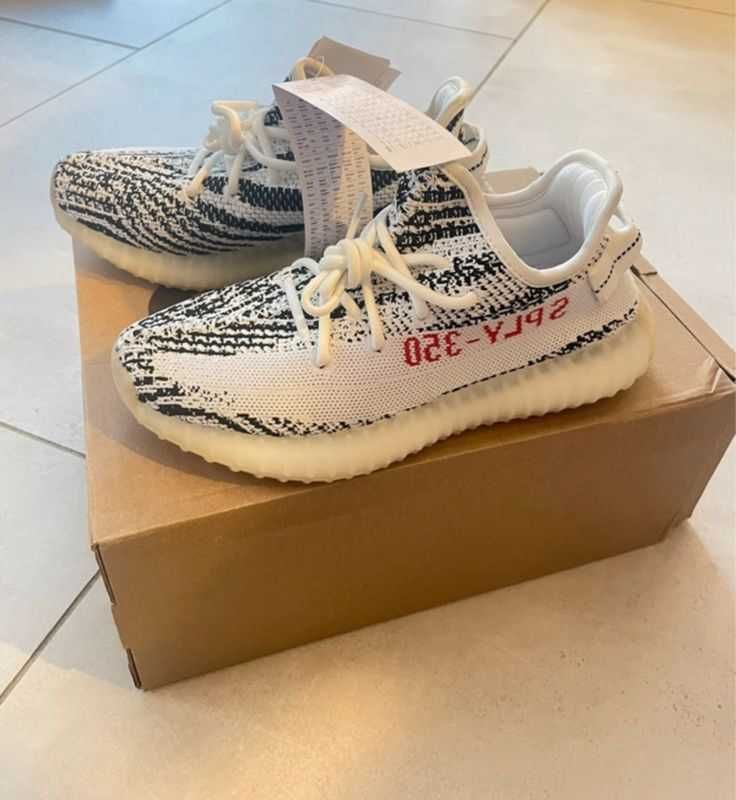 adidas nowy buty Yeezy Boost 350 V2 Zebra Rozmiar 41