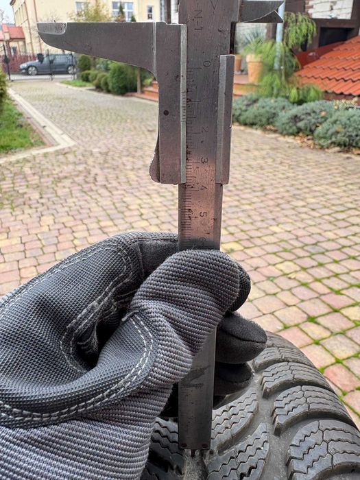 Opony zimowe Dębica 205/55/16