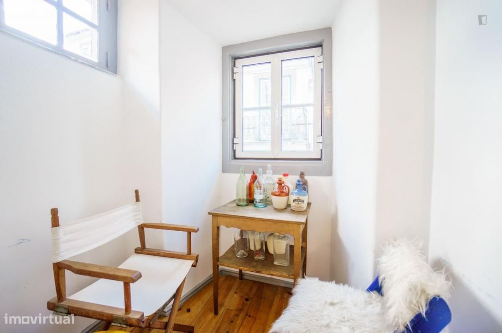 Quarto - localizado em Bairro Alto Lisbon
