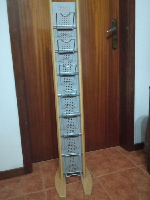 Porta CDs,DVD ou decoração