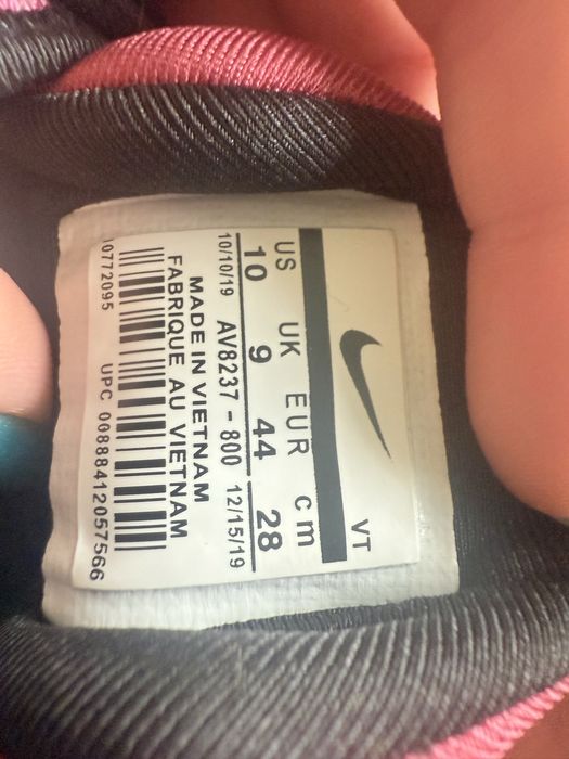 Nike Air Vapormax Plus, męskie, US 10 (EU 44, długość stopy ~27 cm).