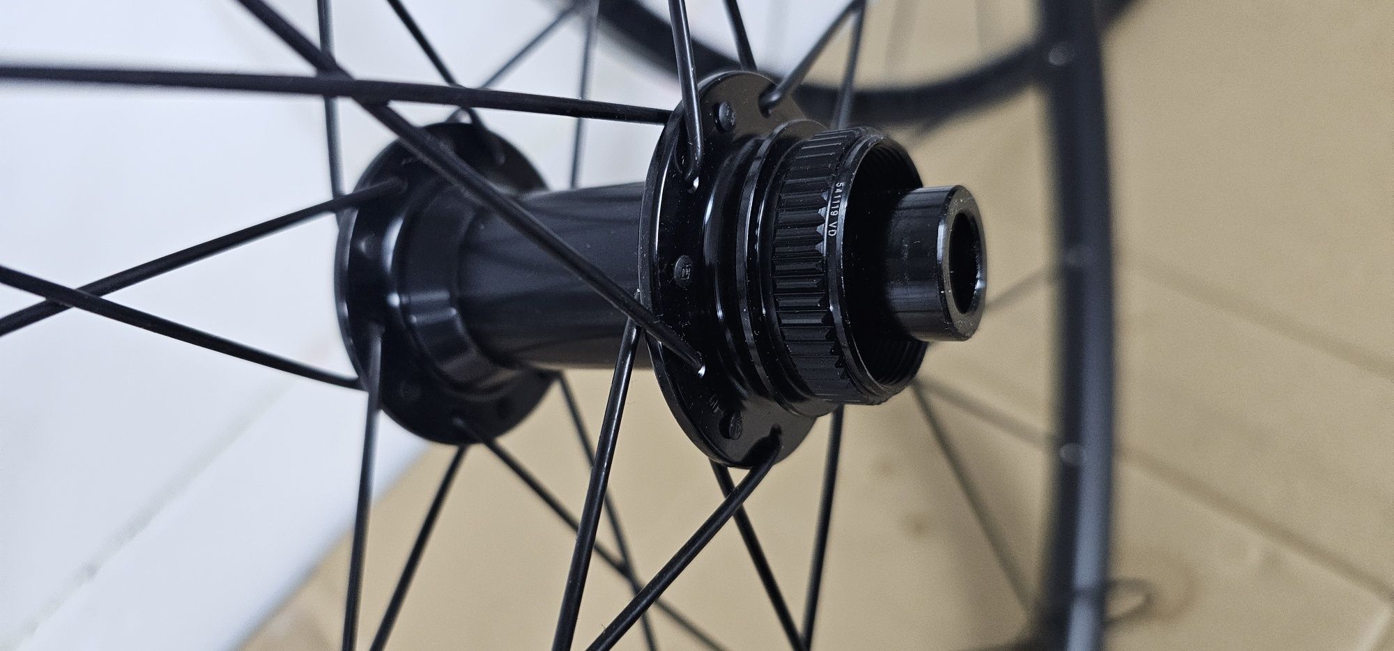 Zestaw. Koła Bontrager Paradigm SL