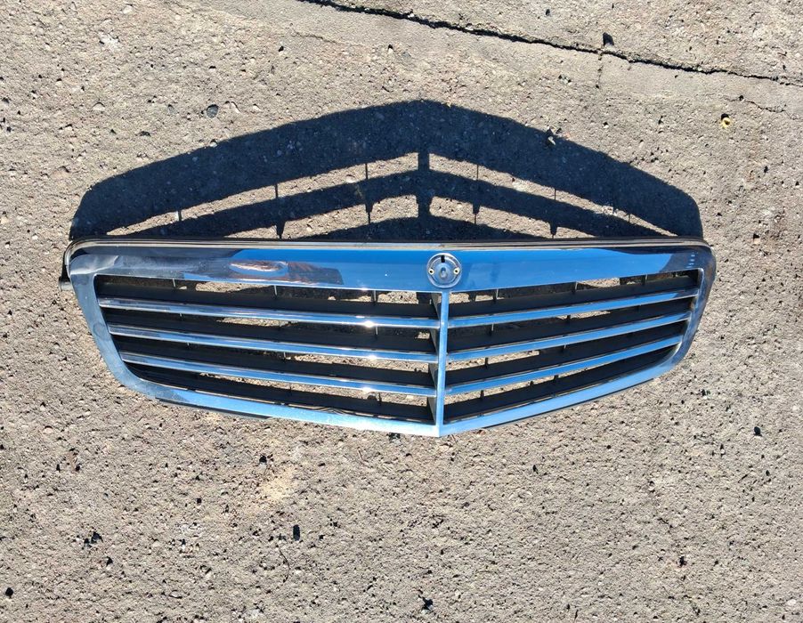 Mercedes C-klasa W204 Grill Atrapa chłodnicy