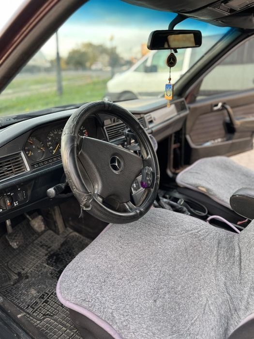 Продам Mersedes 190e