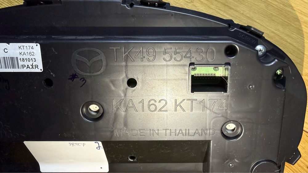 Приборна панель Mazda Cx-5 2019 року