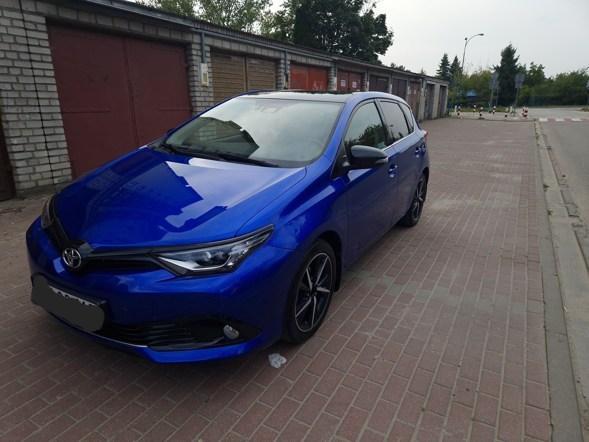 Toyota Auris 1.6 Selection HTB 5dr z gazem