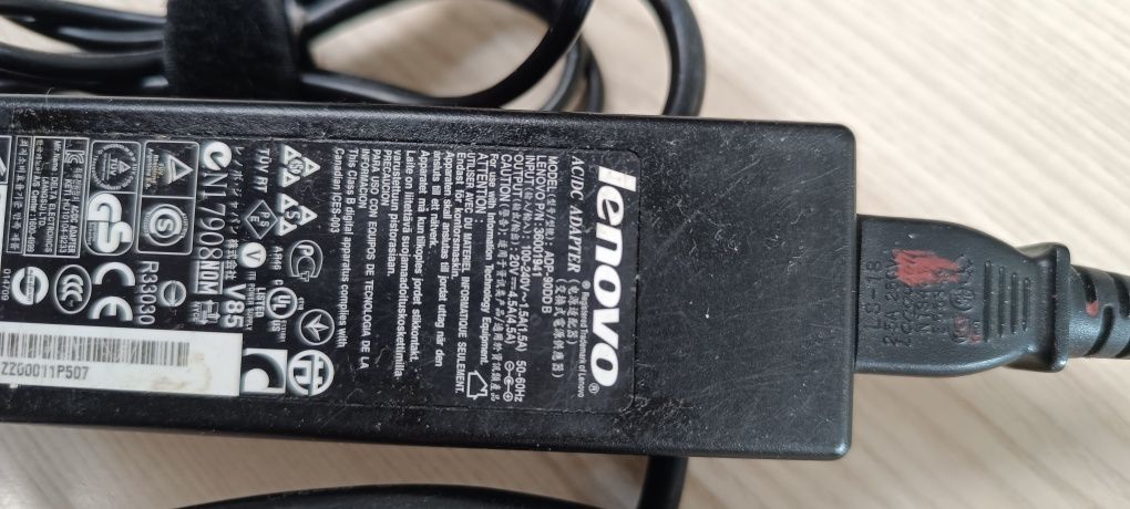 Zasilacz adp-90DD B  Lenovo IBM Lenovo seria g, y, u, z, v, b, s.