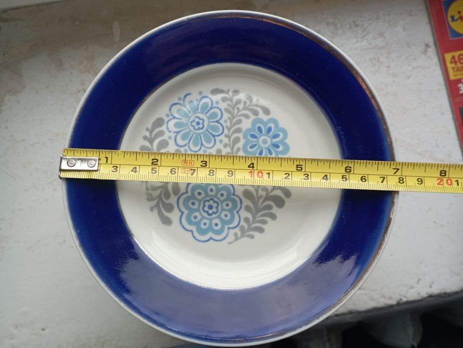 Посуд іі баночки в  асортиментіі