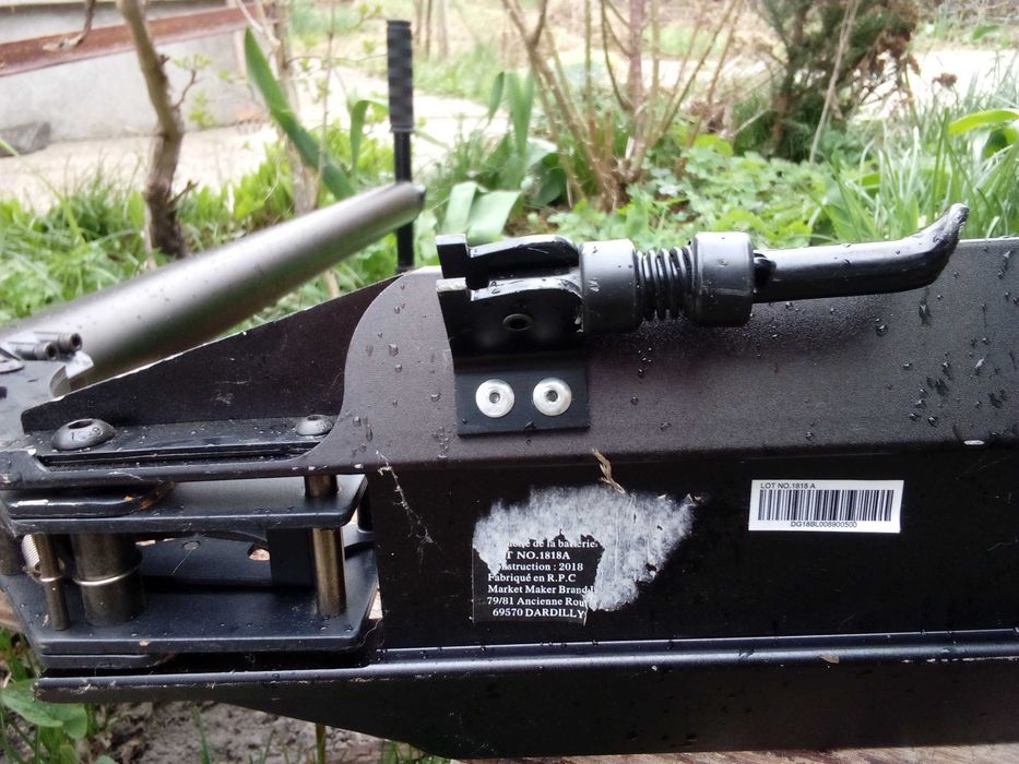 Електросамокат складаний "J MOVE".