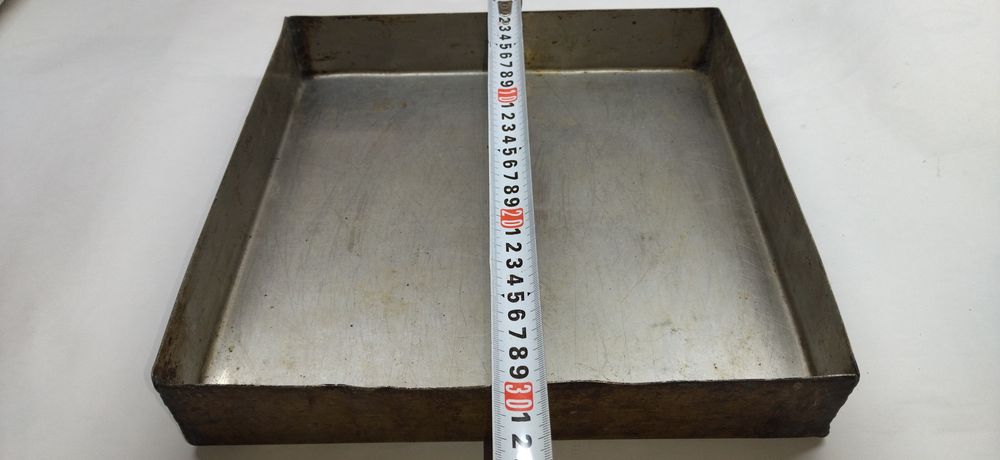 Протвіні з нержавіючої сталі.