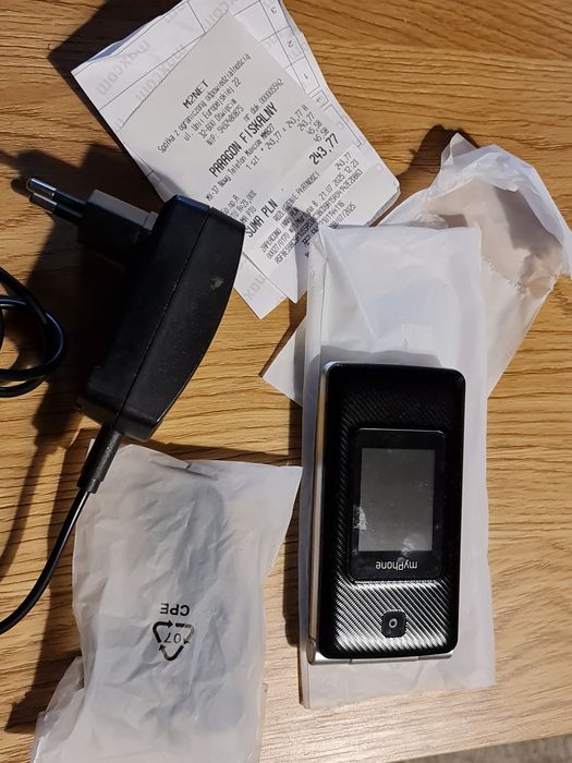 Telefon dla seniora Maxcom MM827