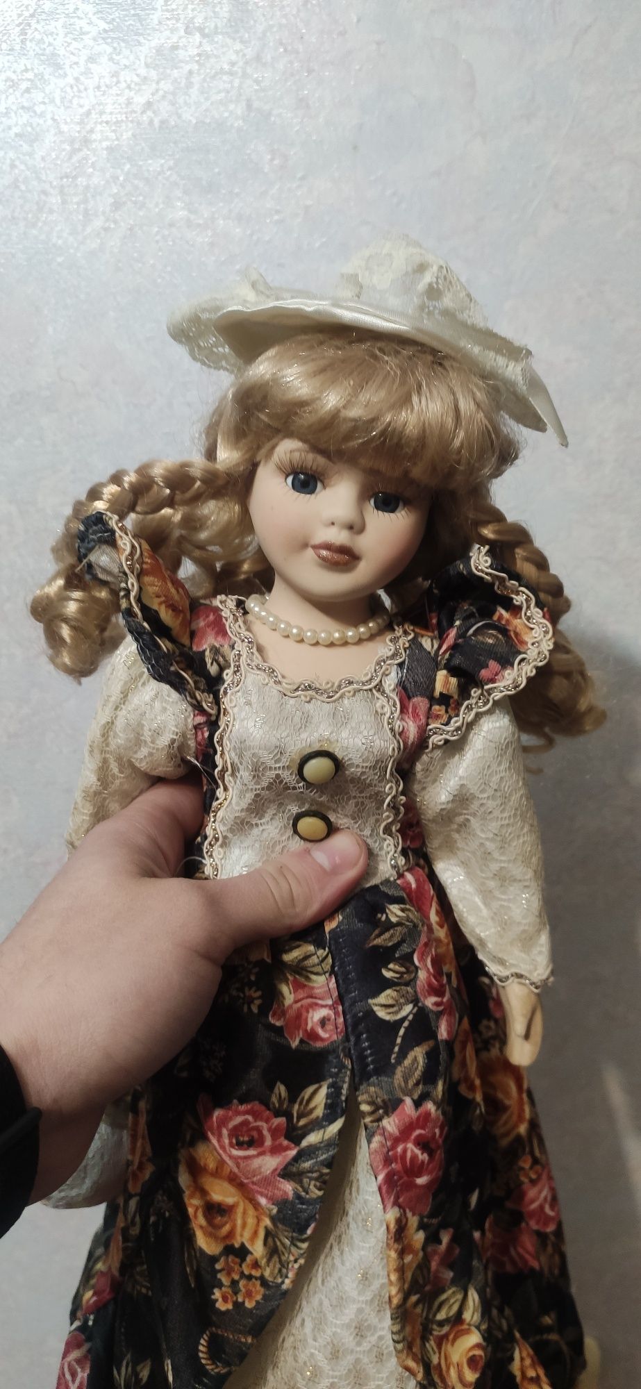 Лялька порцелянова (кукла фарфоровая). Німеччина