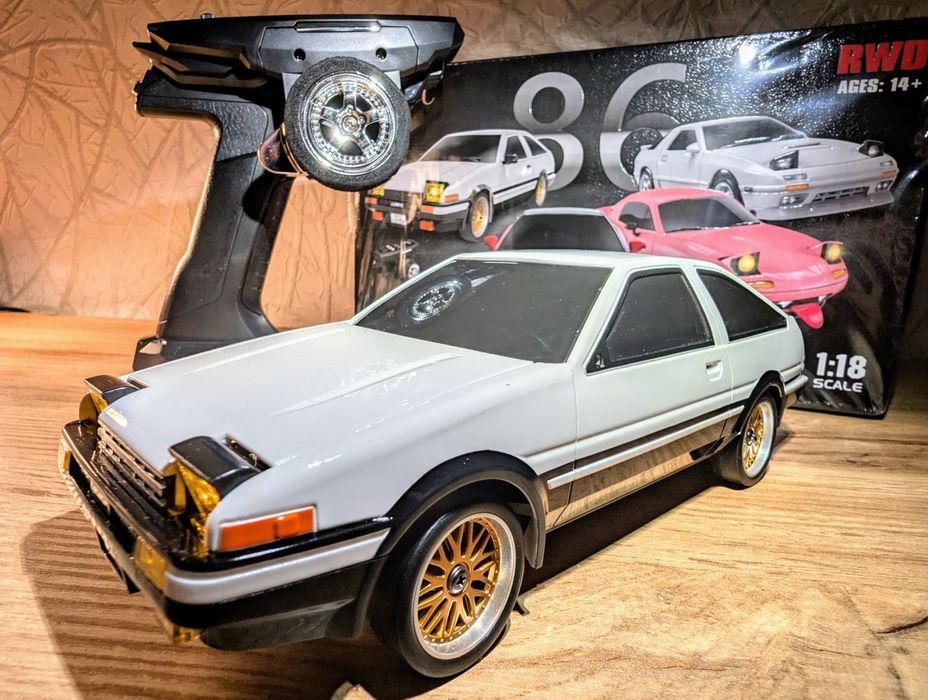 Дрифт машинка Toyota AE86 на радіокеруванні / радиоуправлении LD1801