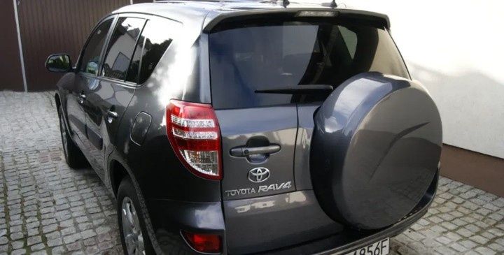 Toyota RAV4 2010