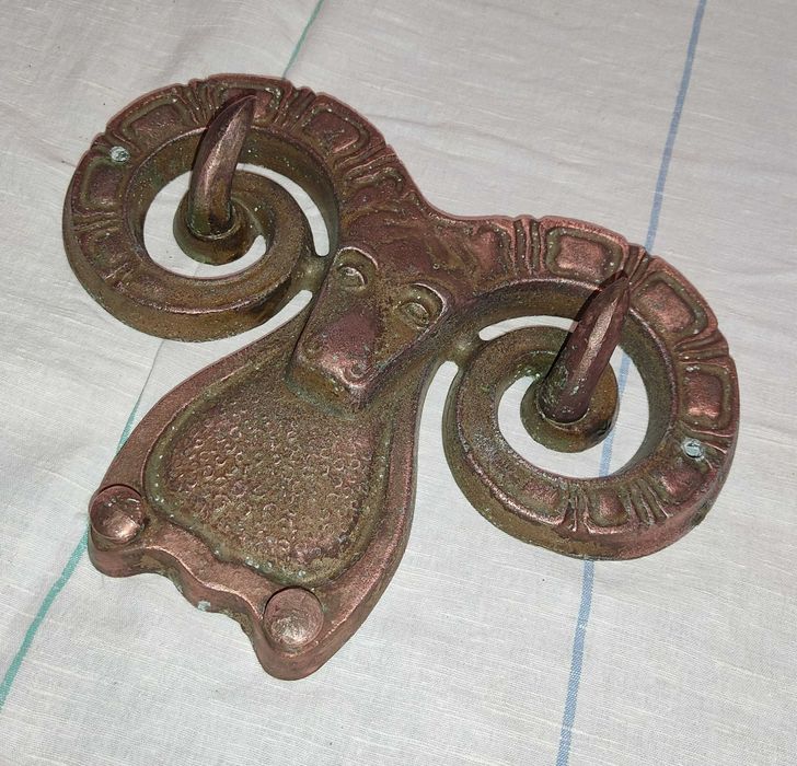 Крючок баран для одежды или полотенец (акция весь декабрь - было 4000)