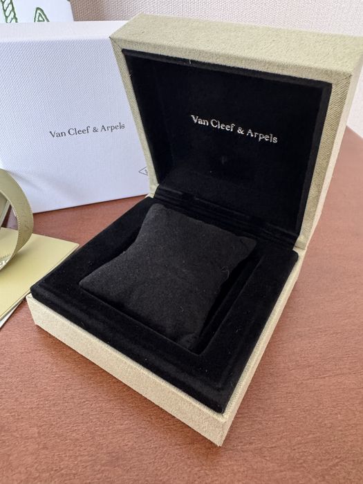 Пакування подарункове Van Cleef & Arpels