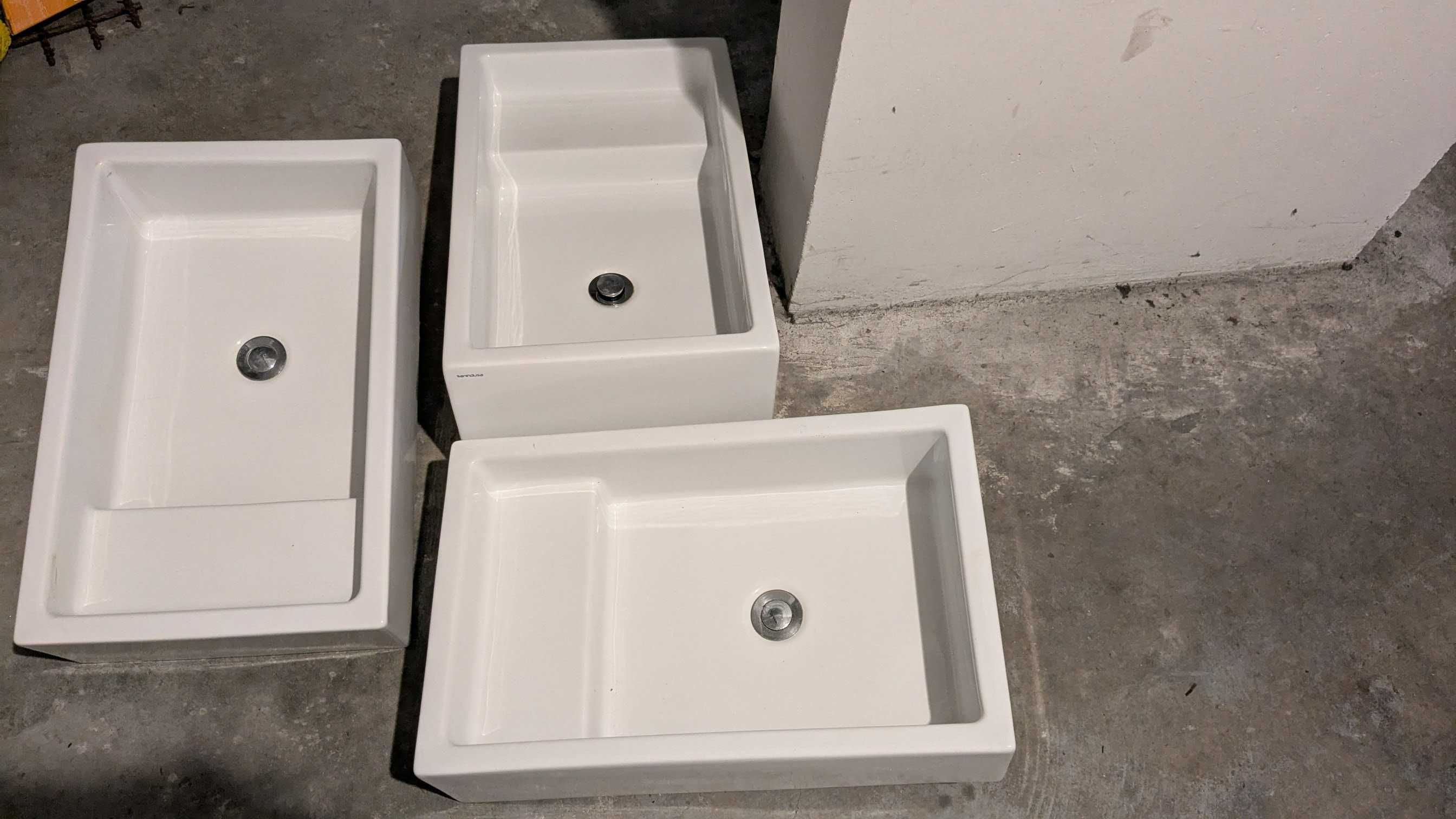 Lavatório de bancada Sanindusa