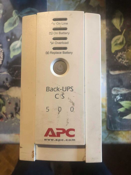 ДБЖ резервний APC Back-UPS CS 500VA, 300W (BK500-RS)
