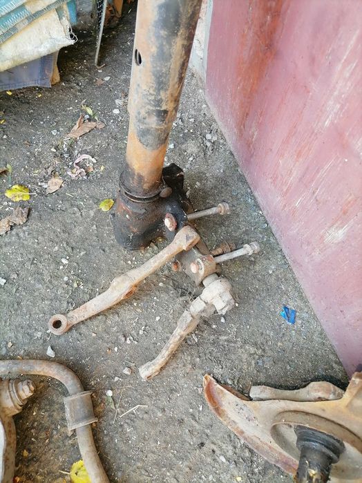 Успакоитель для Москвича АЗЛК.