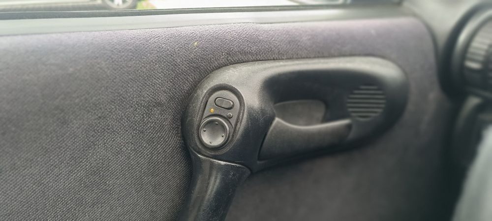 OPEL Corsa B TD 1999