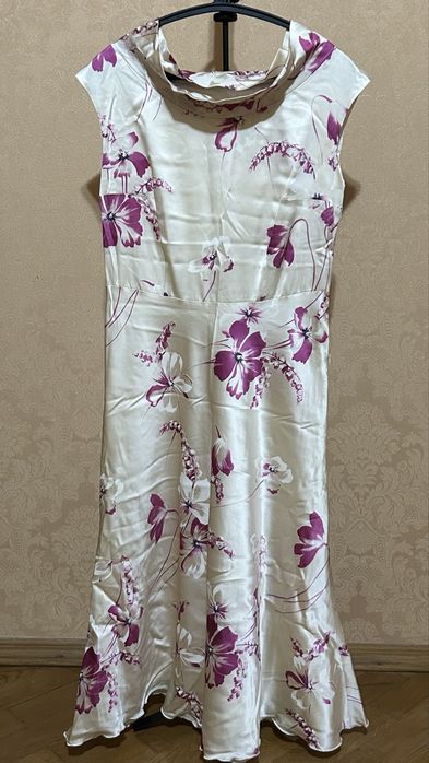 Сатиновое платье Basler с цветочным узором