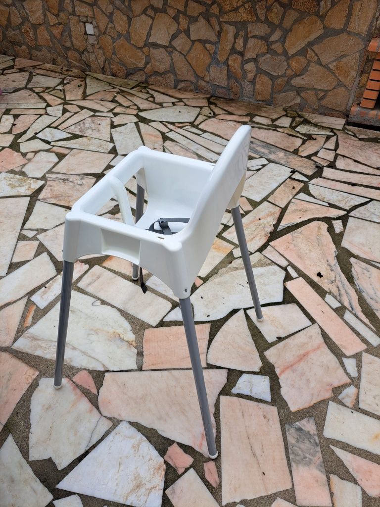 Cadeira alimentação ikea