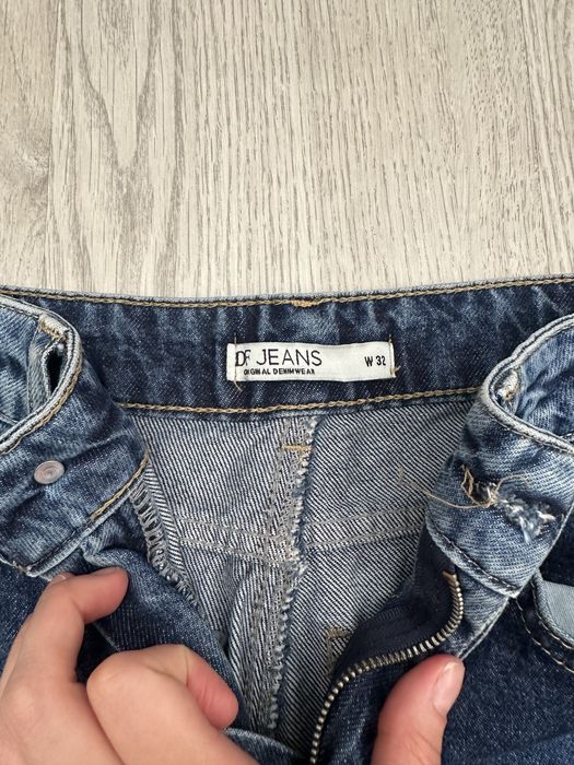 Джинси жіночі різні фасони