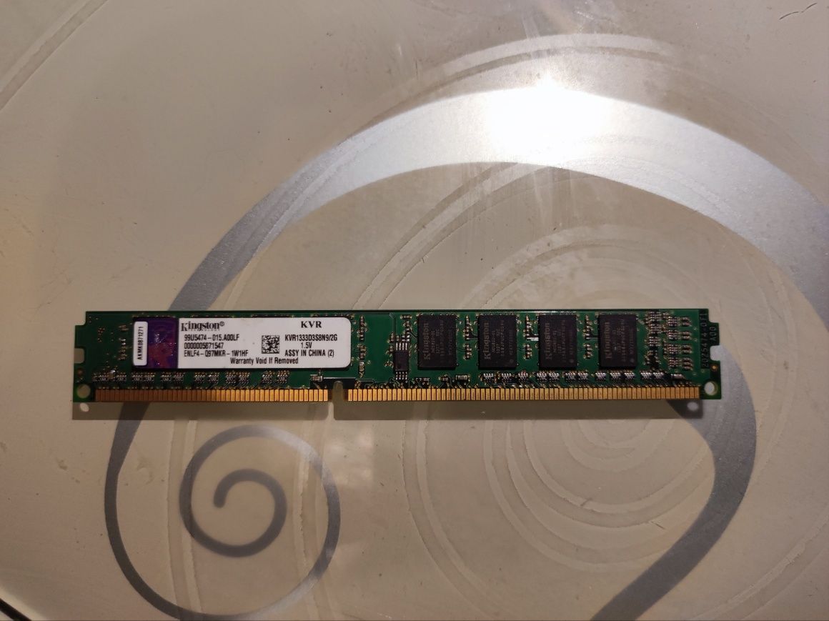 Оперативна пам'ять Kingston DDR3 2Gb 1333MHz PC3 10600U LP 1R8 CL9