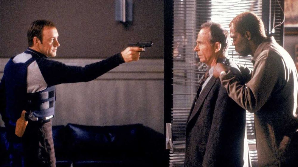 O NEGOCIADOR (Samuel L Jackson/Kevin Spacey/David Morse/J. T. Wlash)