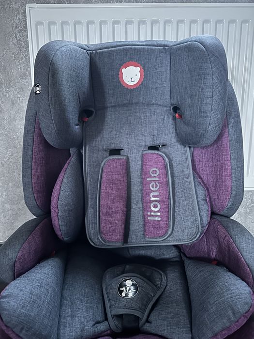 Дитяче автокрісло