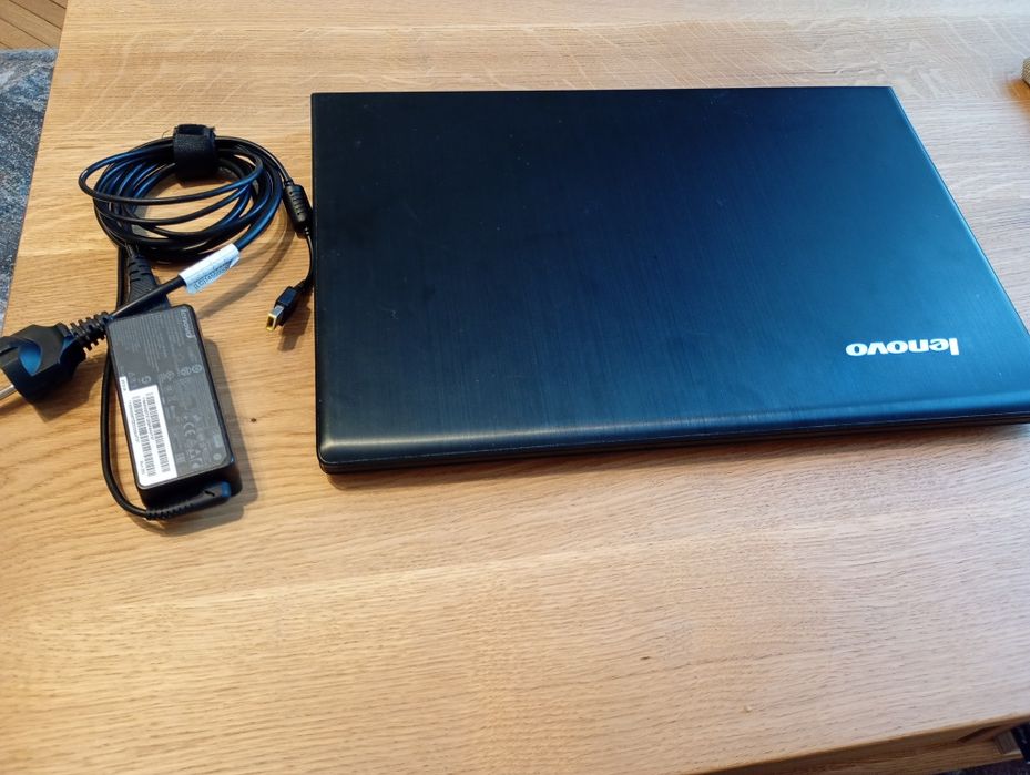 Laptop Lenovo Z-70-80 Intel i-7 5500 2,4GHz, 8GB RAM, GeForce 840M