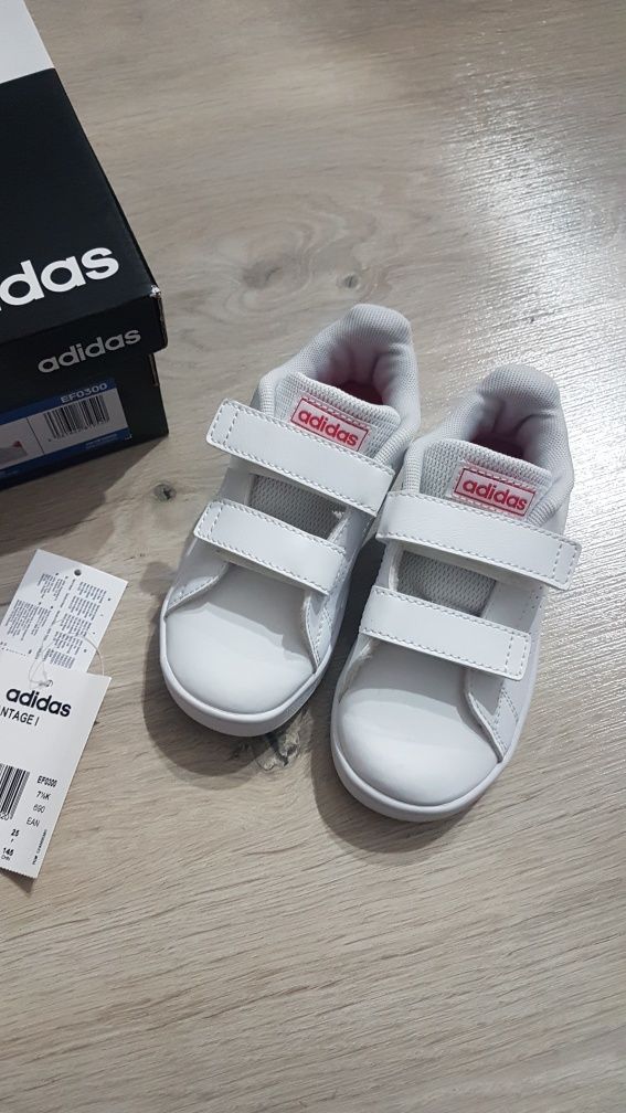 Buty sportowe Adidas r. 25 białe różowe