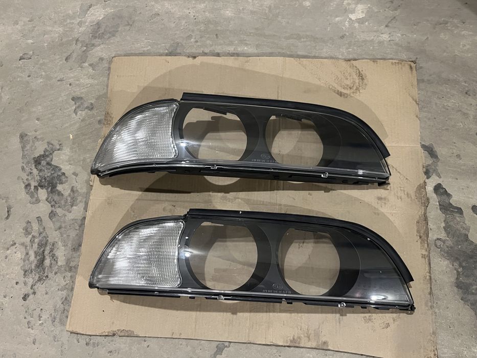 Скло фари нове Hella оригінал BMW 5 E39