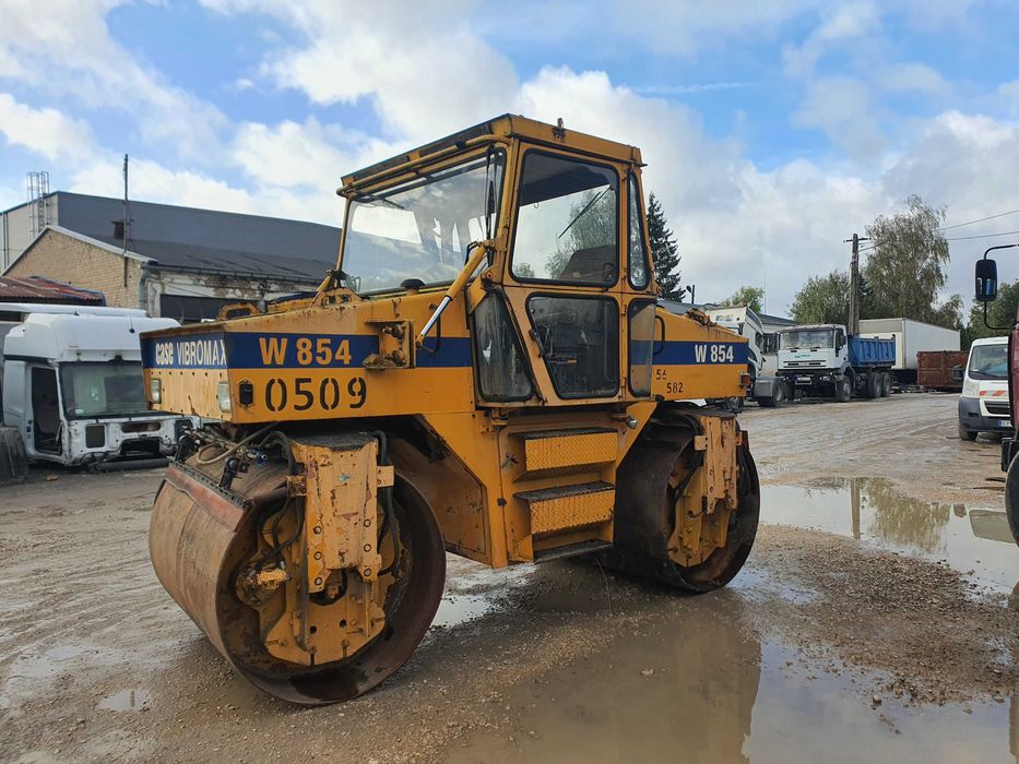 Walec drogowy CASE Vibromax W854
