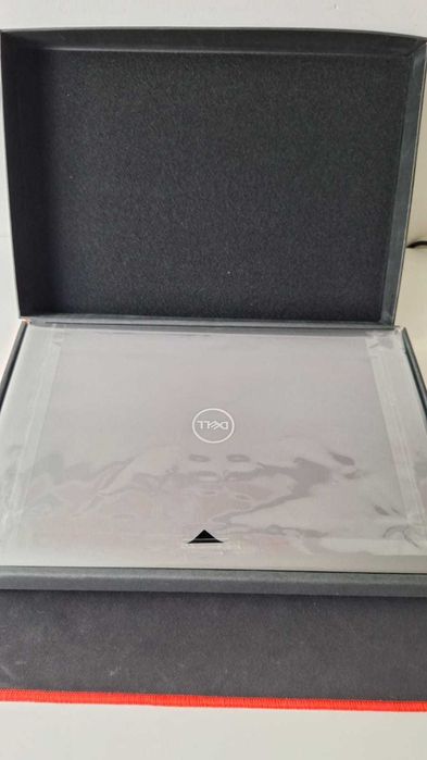 Dell Precision 5540 i7-9850H / 16GB RAM / 512GB SSD – dobry stan