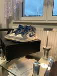 Air Jordan 1 mid true blue