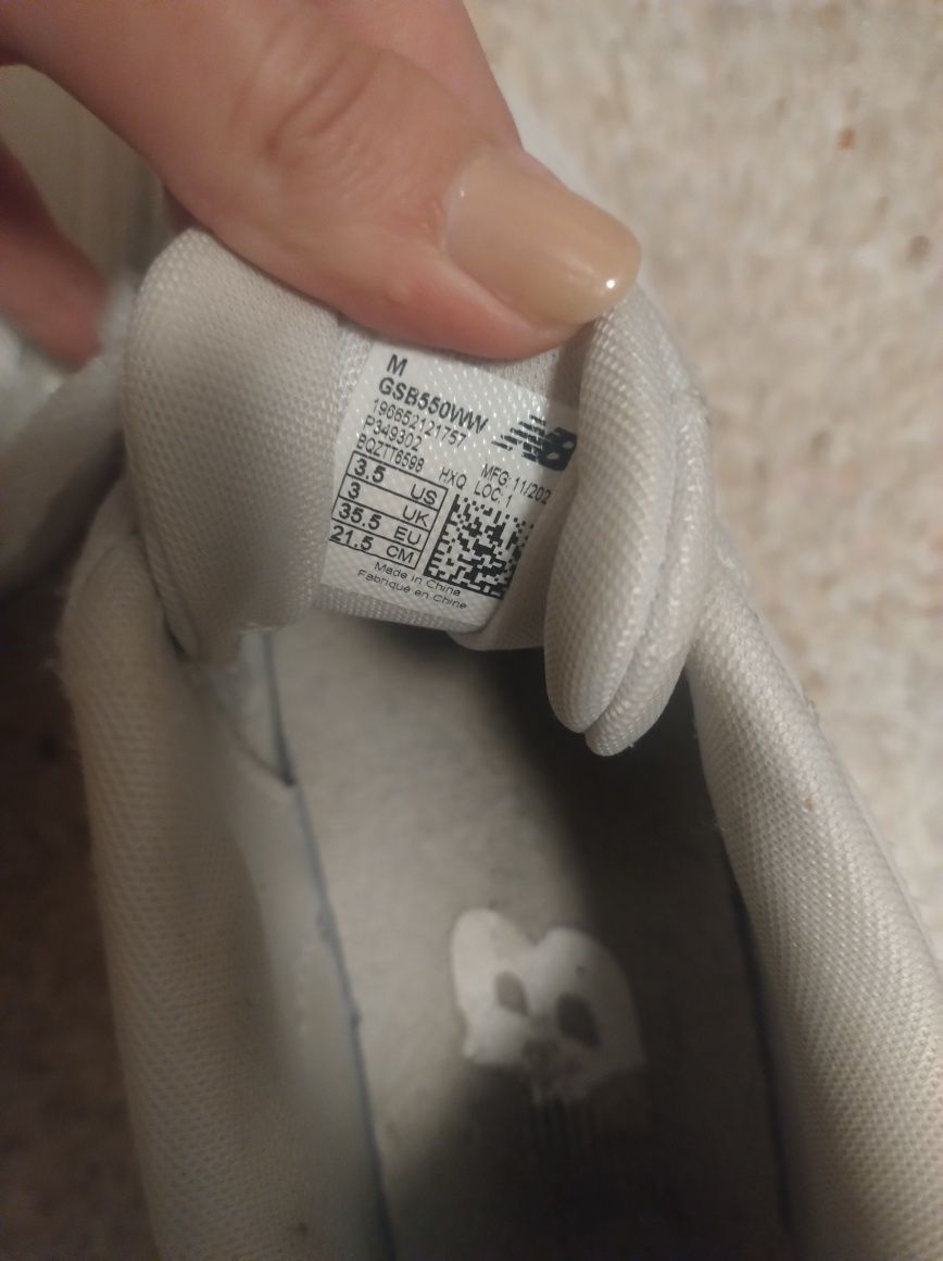 Buty sneakersy trampki białe Basic sportowe new balance 550