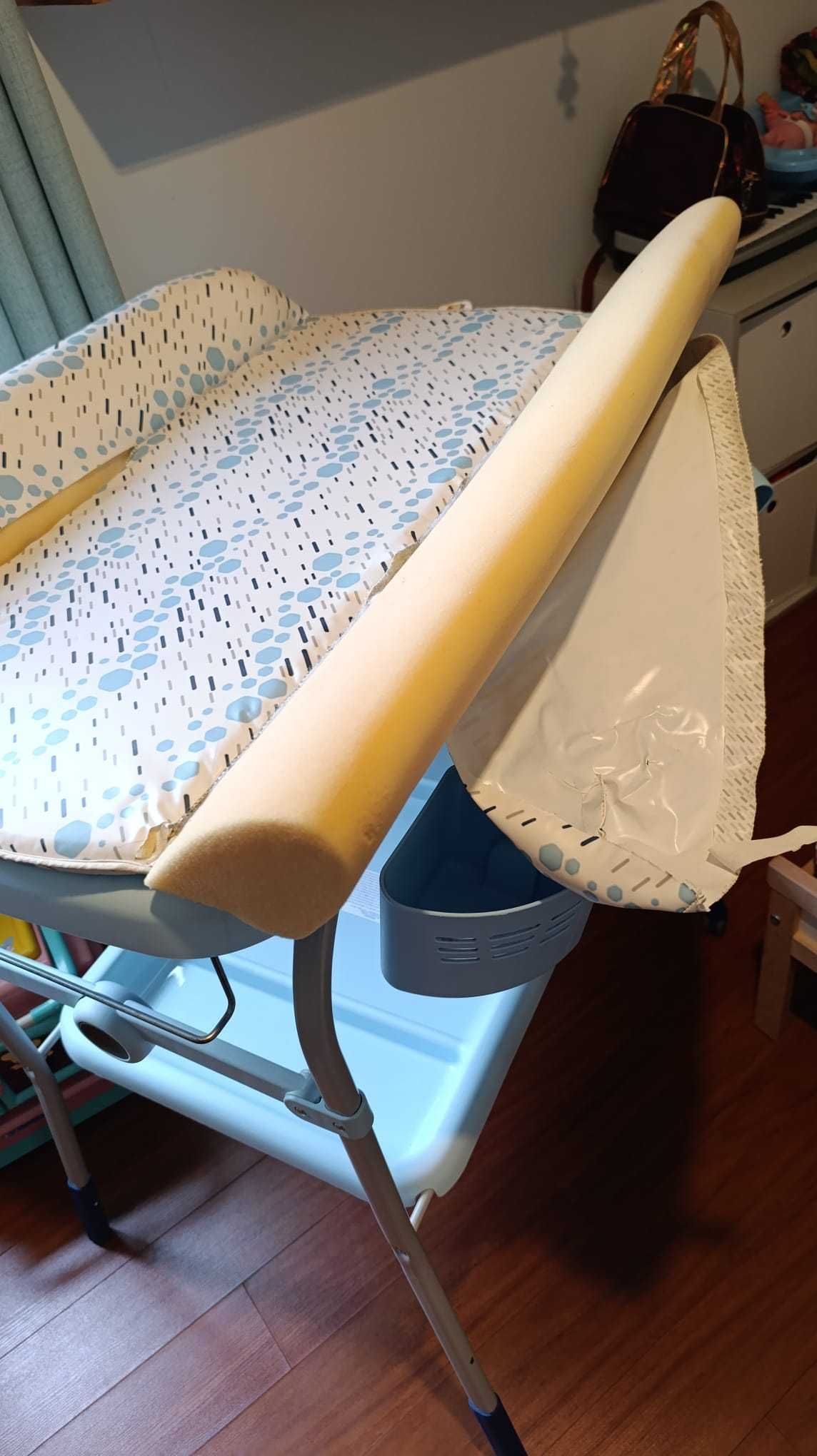 Trocador com Banheira para Bebê